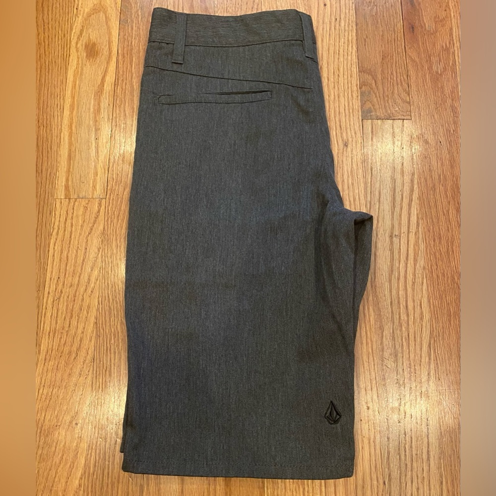 Volcom Shorts boys 28 - Picture 5 of 6